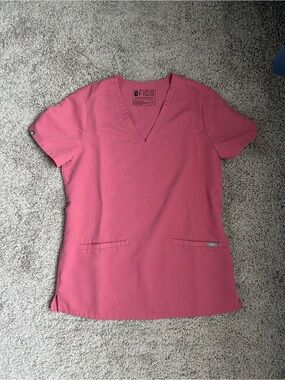 FIGS Casma Scrub Top in Rose Quartz